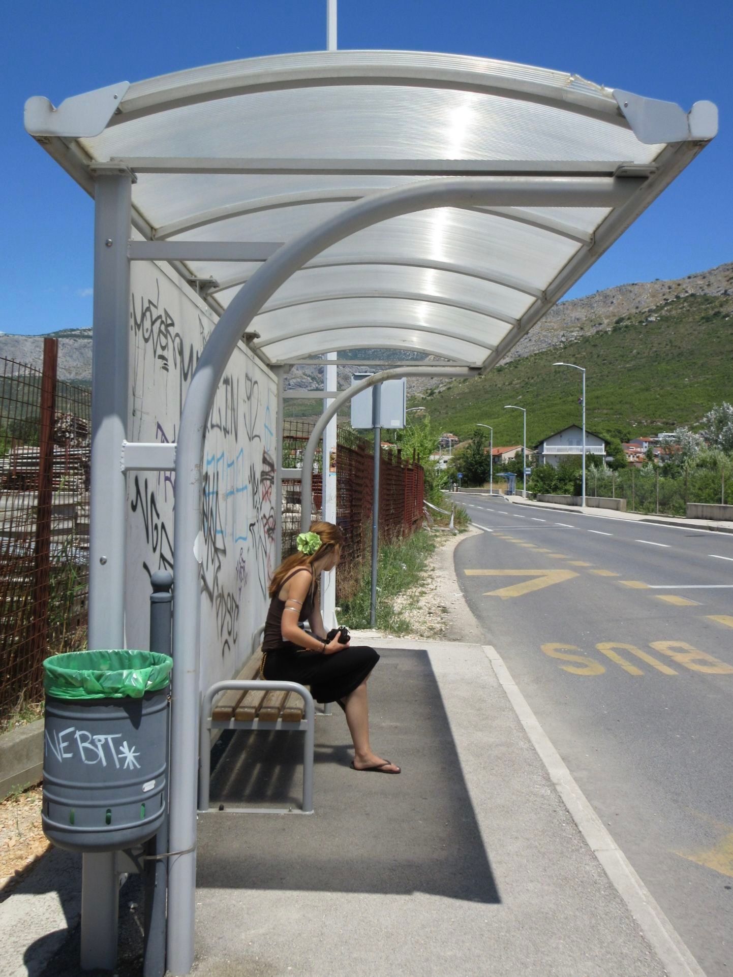 Stainless Steel Bus Shelters, reference design 003